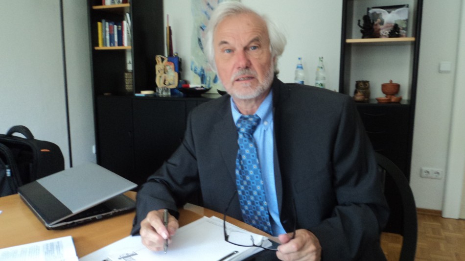 Interview mit Prof. Dr. Eckard König